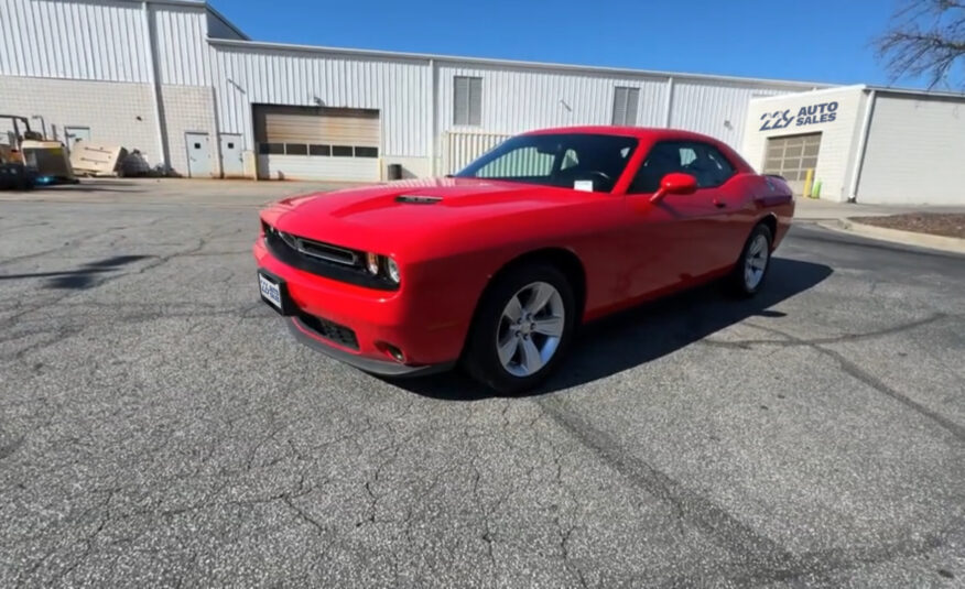2023 Dodge Challenger SXT