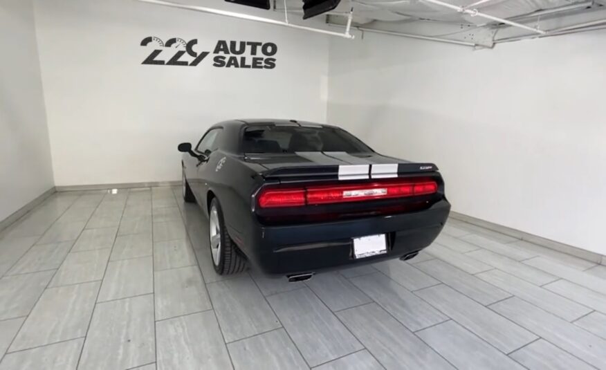 2012 Dodge Challenger SRT8