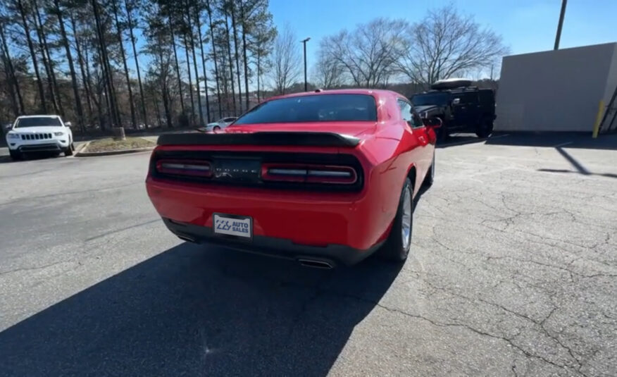 2023 Dodge Challenger SXT