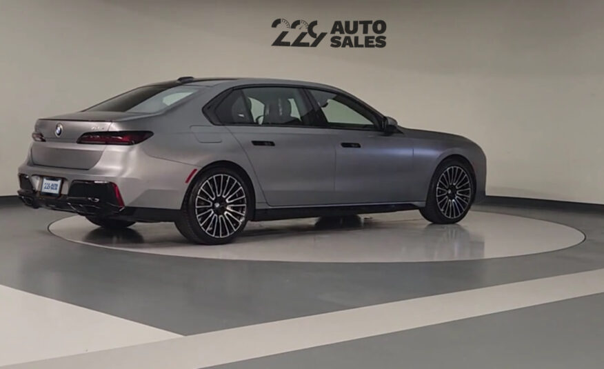 2025 BMW 7 Series 760i xDrive