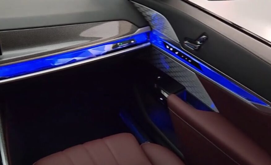 2025 BMW 7 Series 760i xDrive