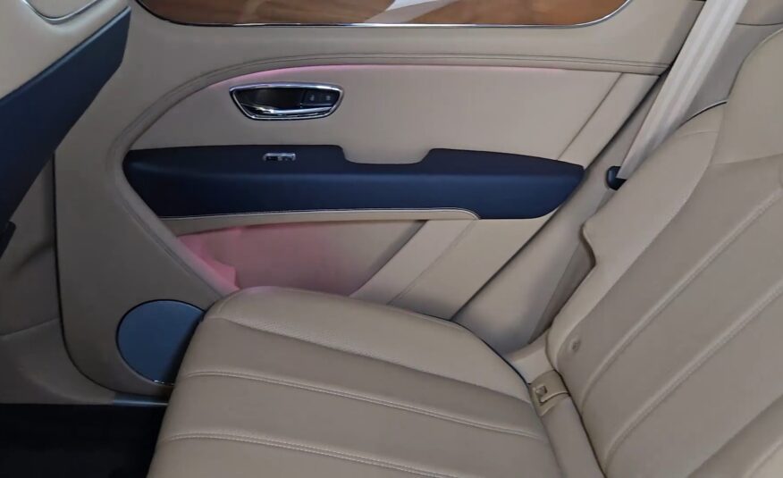 2022 Bentley Bentayga V8