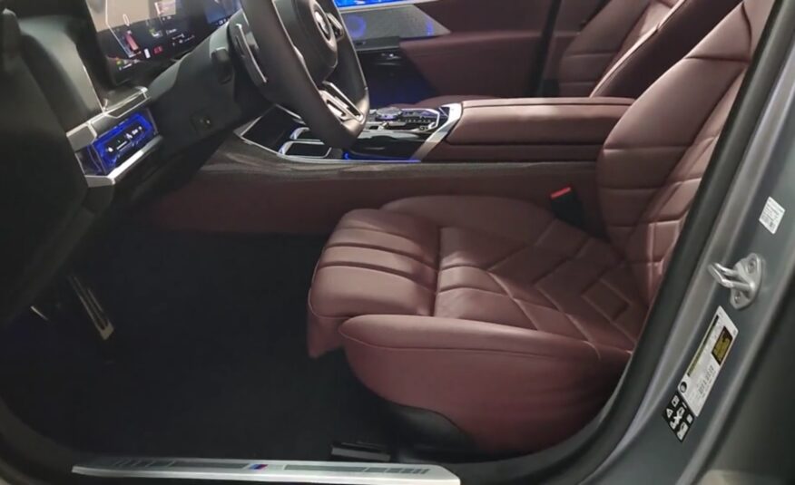 2025 BMW 7 Series 760i xDrive
