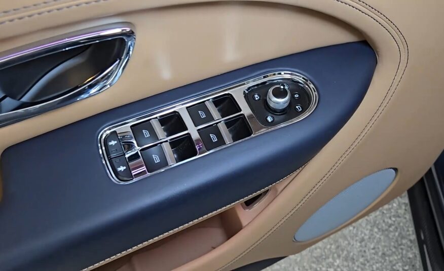 2022 Bentley Bentayga V8