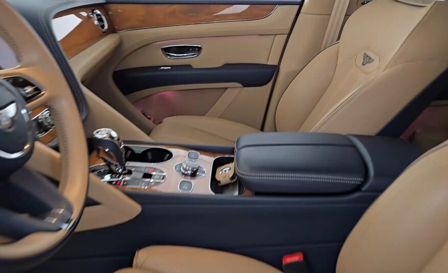 2022 Bentley Bentayga V8
