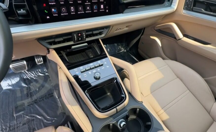 2024 Porsche Cayenne Coupe S