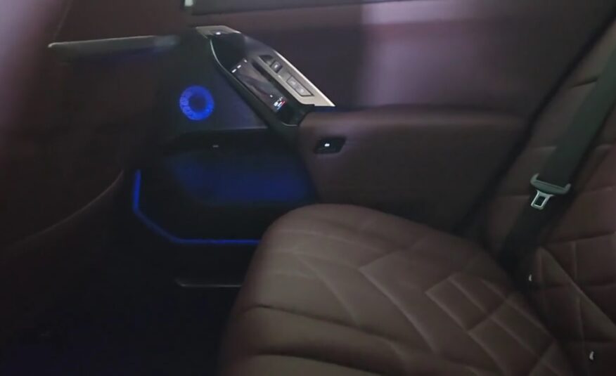 2025 BMW 7 Series 760i xDrive