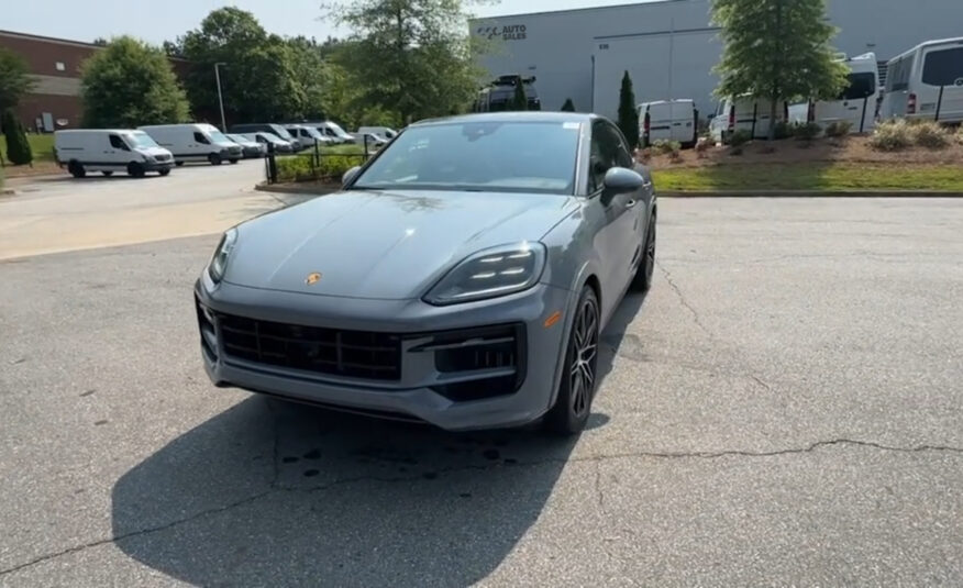 2024 Porsche Cayenne Coupe S