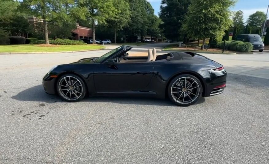 2022 Porsche 911 CARRERA
