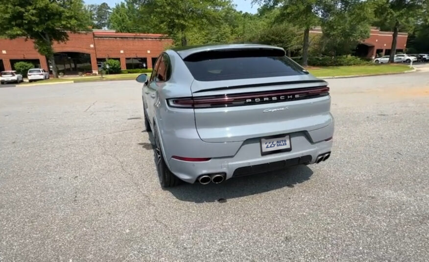 2024 Porsche Cayenne Coupe S