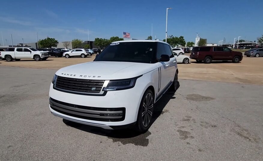 2024 Land Rover Range Rover SE