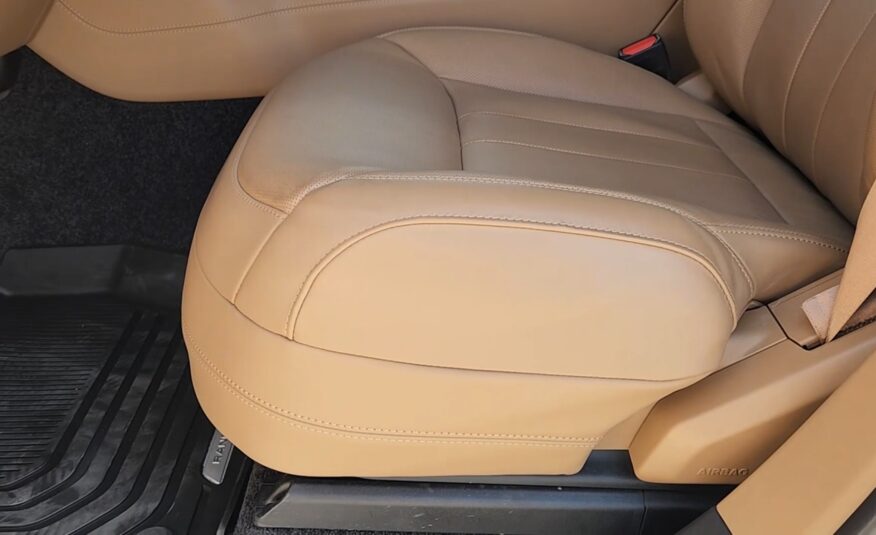 2024 Land Rover Range Rover SE