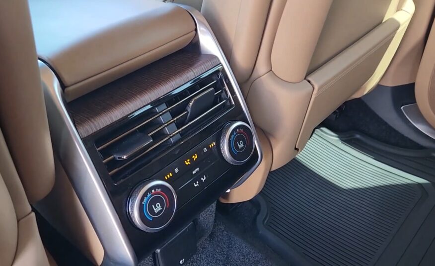 2024 Land Rover Range Rover SE