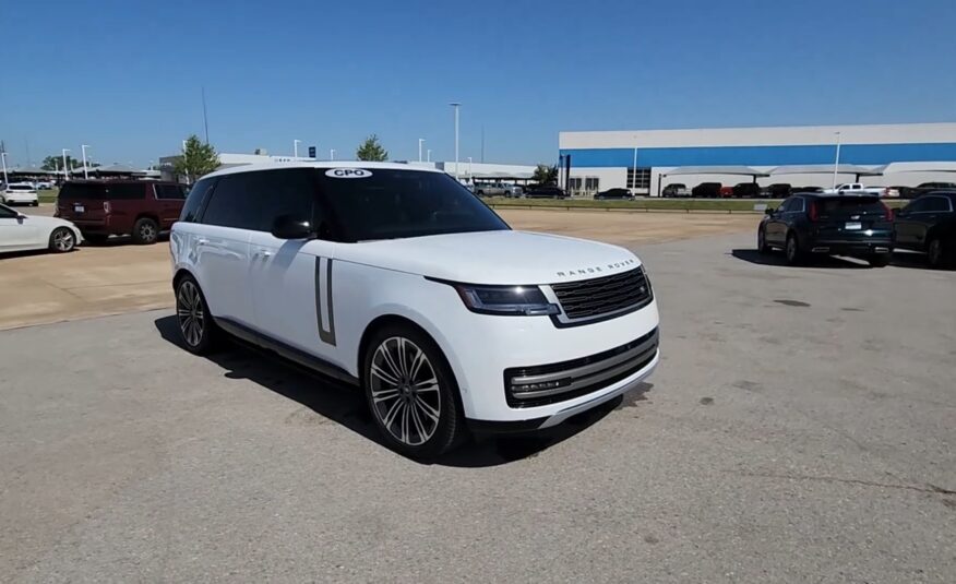 2024 Land Rover Range Rover SE